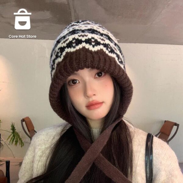 Women's Knit Beanie Hat - Image 3
